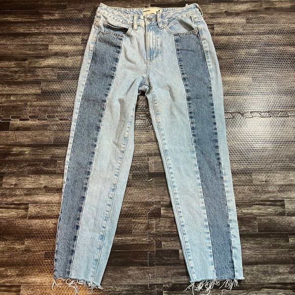 Garage Juniors Two Tone Bleach Mom Jeans - Picture 3 of 5